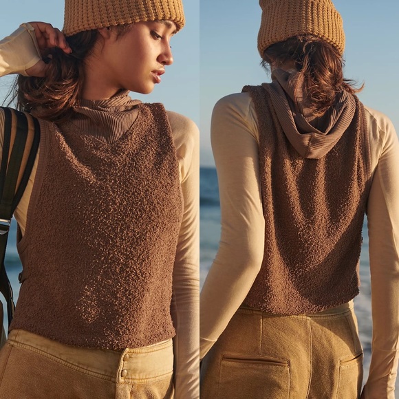 Free People Jackets & Blazers - NWT Free People Sherpa Hooded Vest